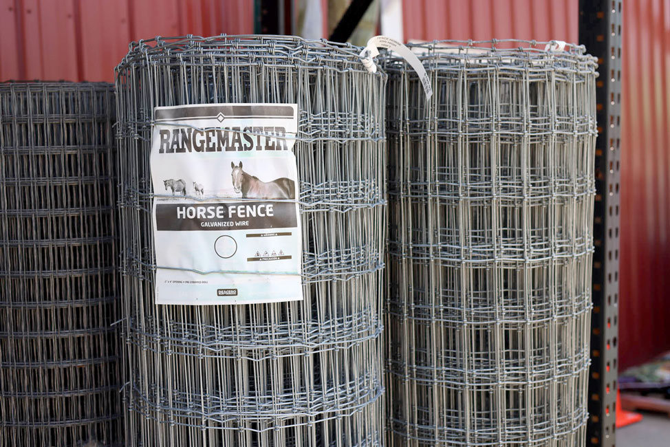 Fencing Hardware for Livestock, Boundary, Gardens